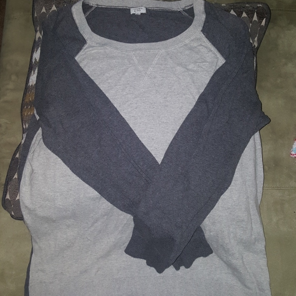 Crown and Ivy sweatshirt